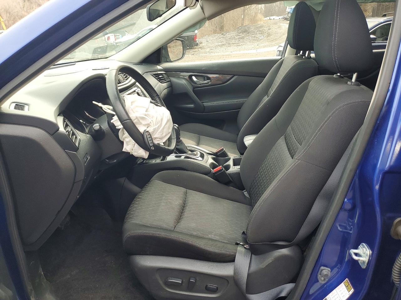2019 NISSAN ROGUE SV photo 7