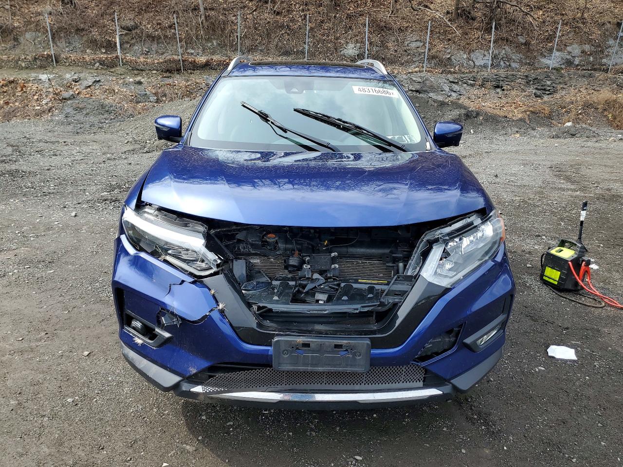 2019 NISSAN ROGUE SV photo 5