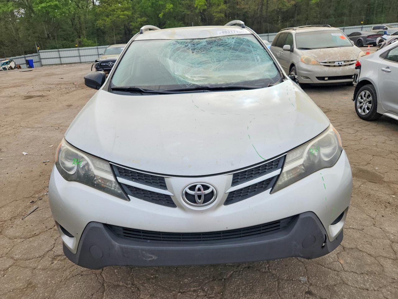 2015 TOYOTA RAV4 LE photo 9
