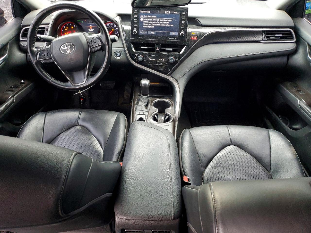 2021 TOYOTA CAMRY XSE photo 8