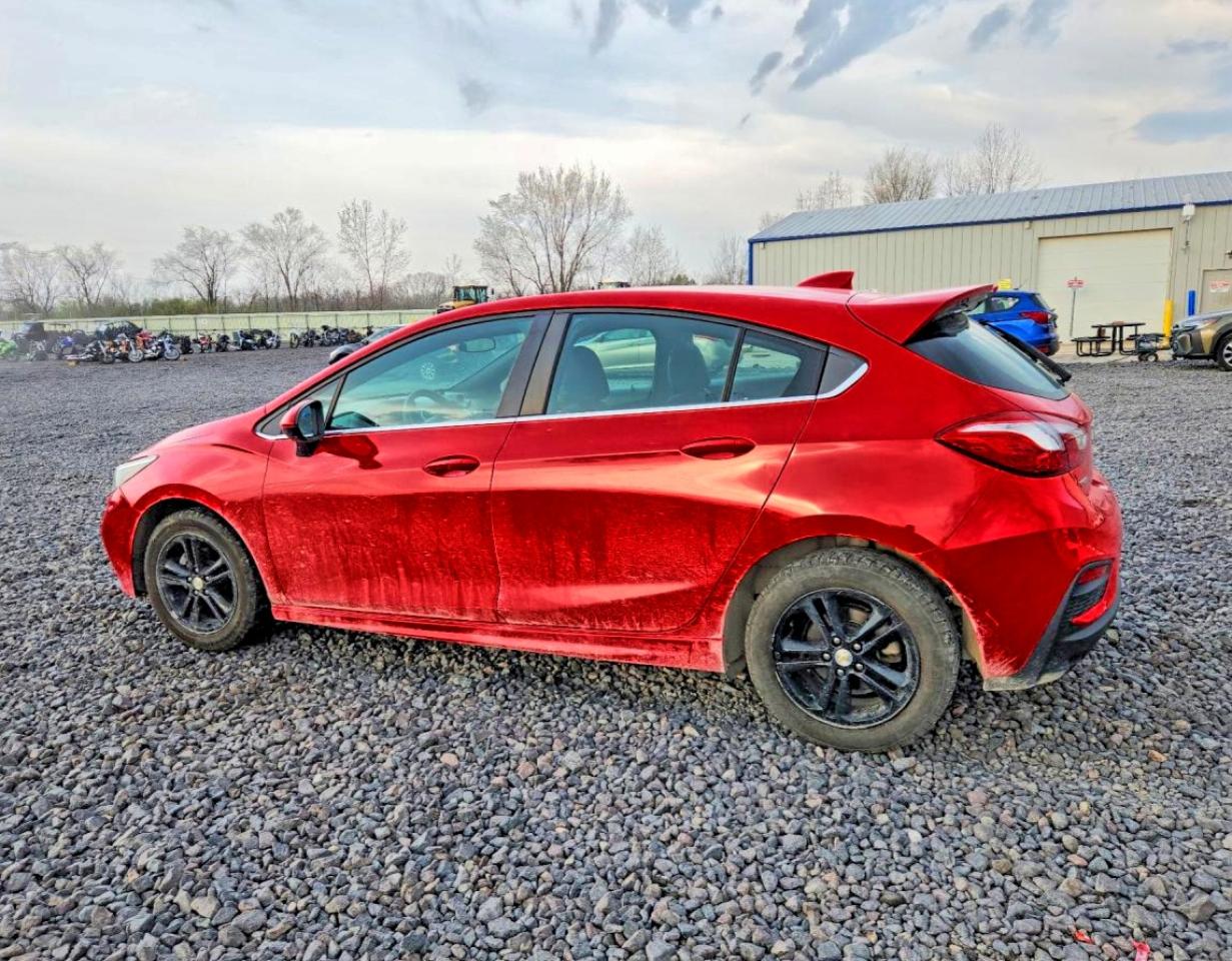 2017 CHEVROLET CRUZE LT photo 4