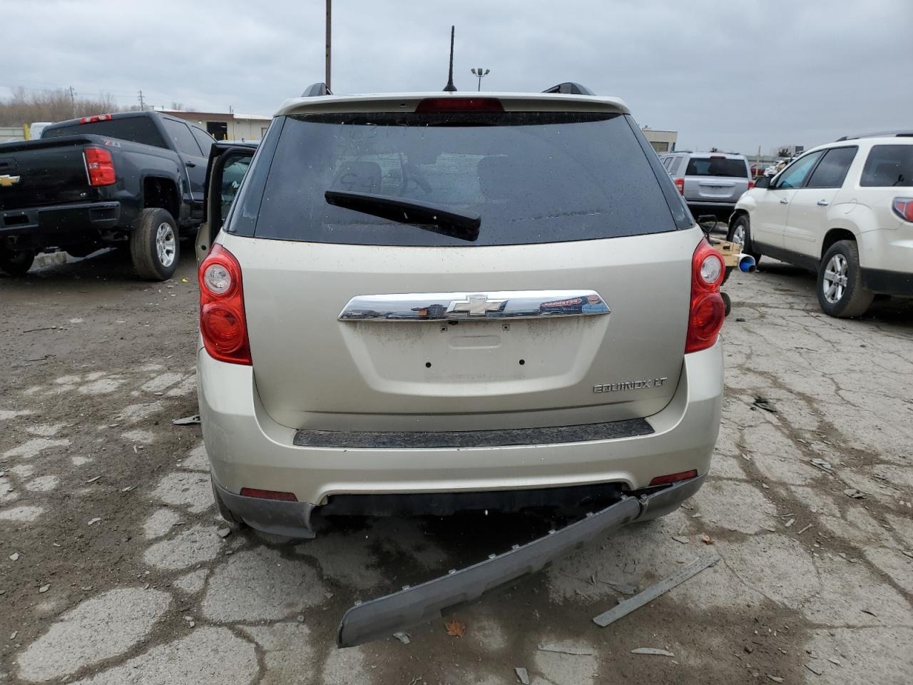 2013 CHEVROLET EQUINOX LT photo 11