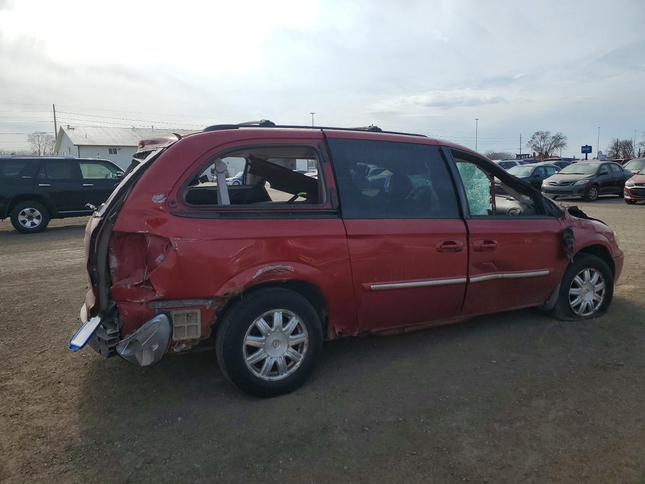2006 CHRYSLER TOWN & COUNTRY TOURING photo 5