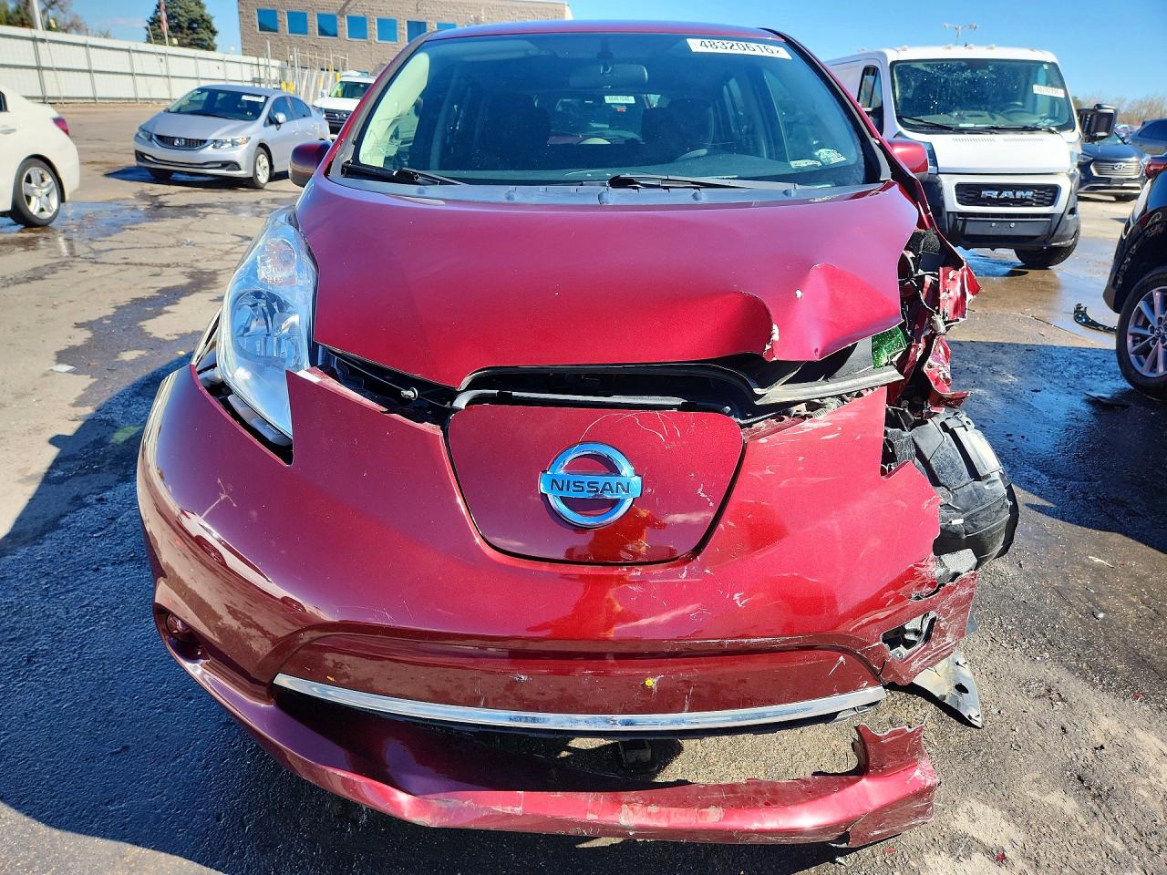 2017 NISSAN LEAF S photo 9