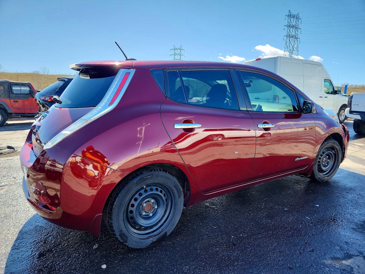 2017 NISSAN LEAF S photo 5