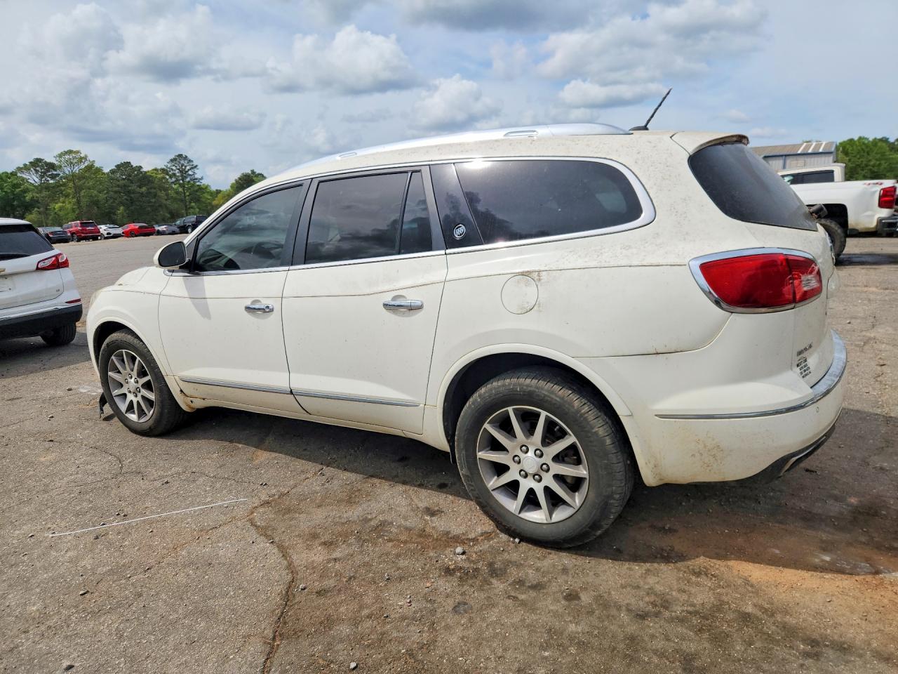 2015 BUICK ENCLAVE photo 3