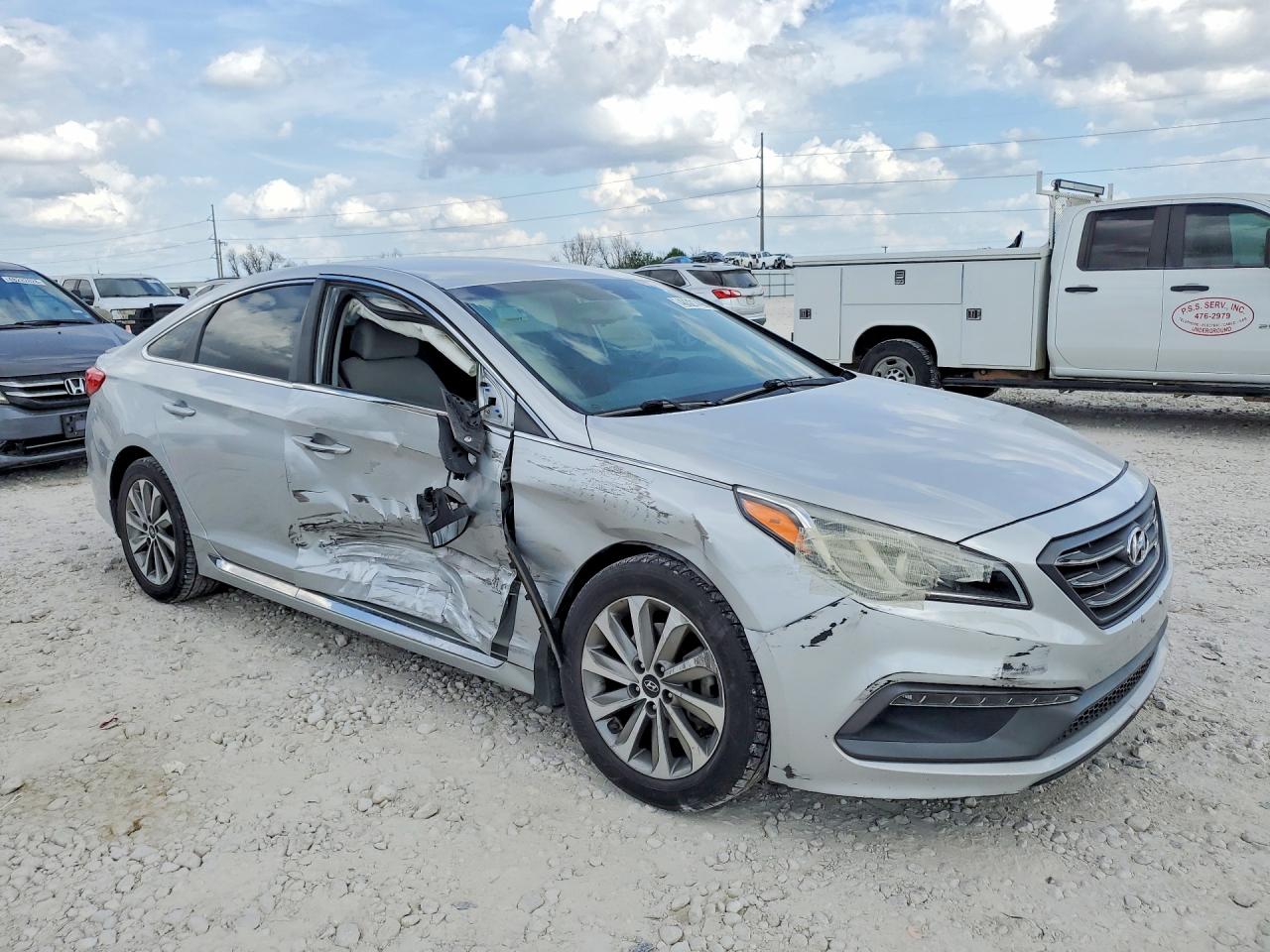 2017 HYUNDAI SONATA SPORT photo 7