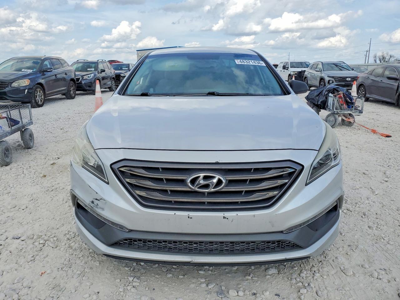 2017 HYUNDAI SONATA SPORT photo 9
