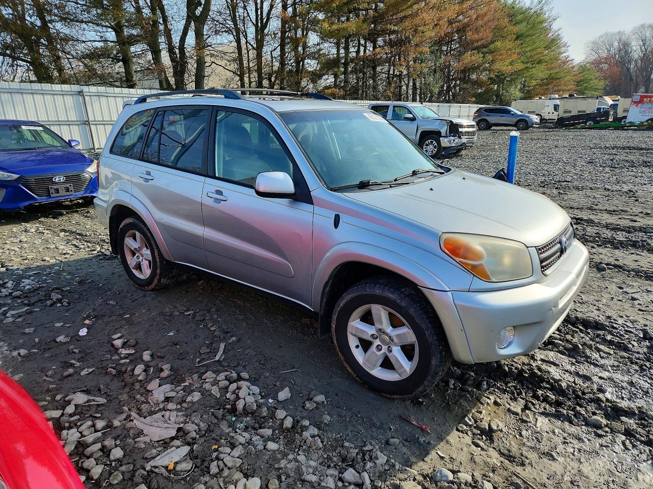 2004 TOYOTA RAV4 BASE photo 7