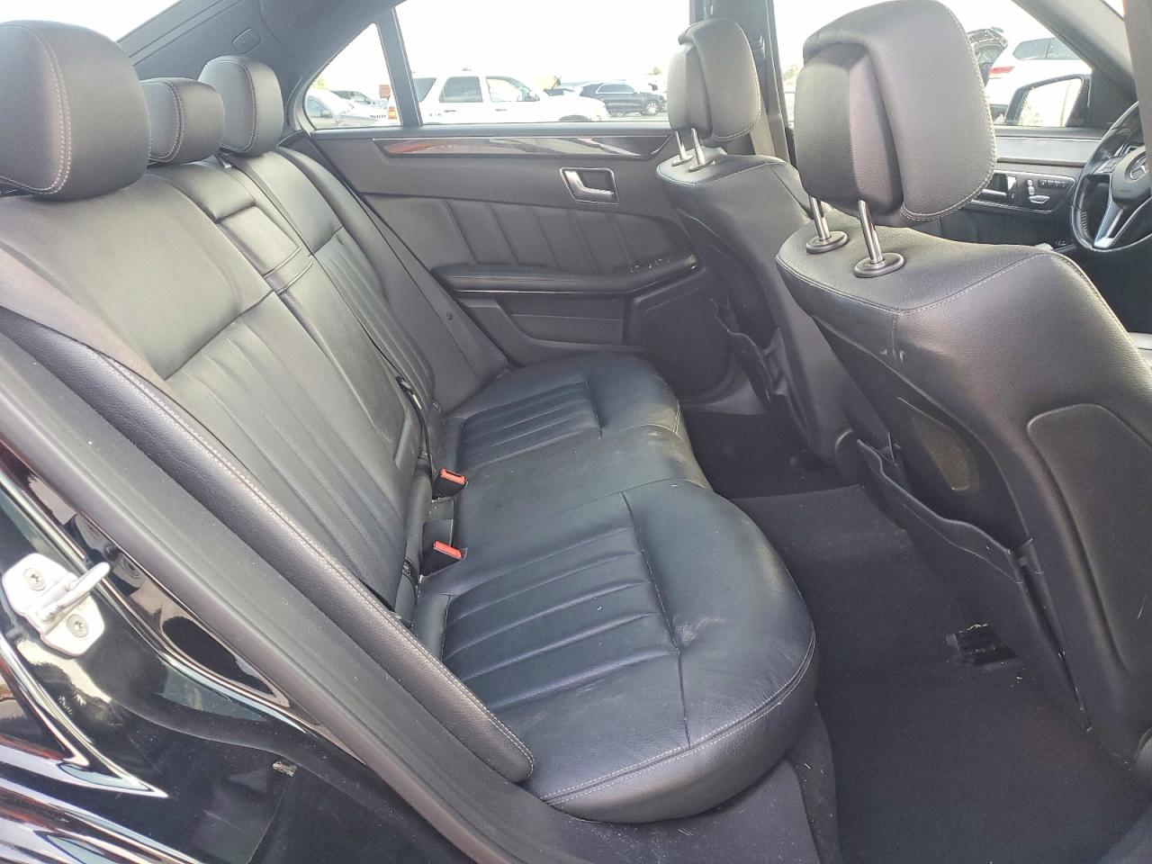 2014 MERCEDES-BENZ E 550 4MATIC photo 10