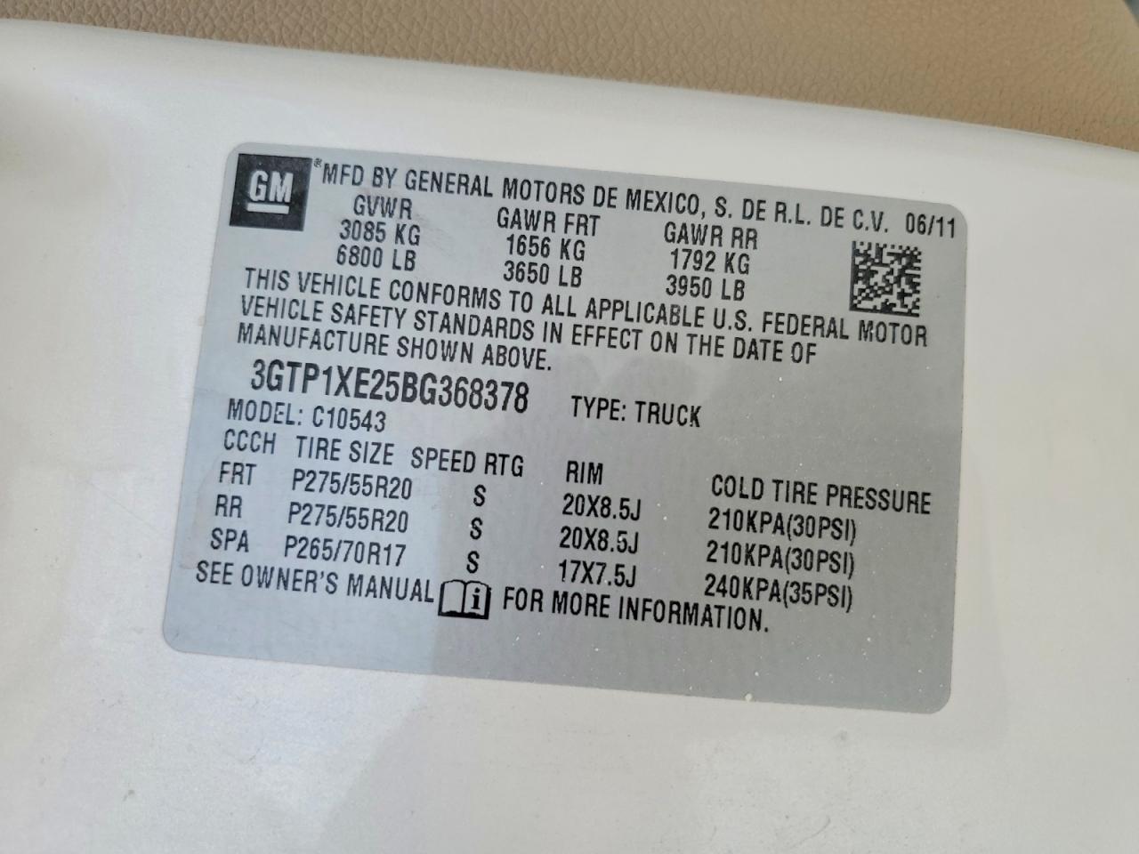 2011 GMC SIERRA C1500 DENALI photo 23