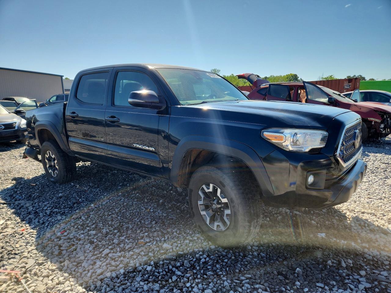 2019 TOYOTA TACOMA TRD OFF-ROAD photo 4