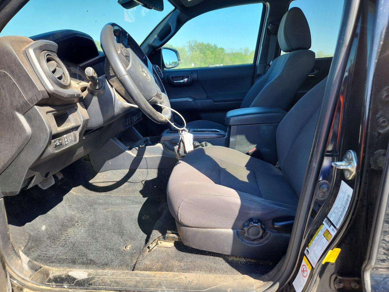 2019 TOYOTA TACOMA TRD OFF-ROAD photo 7