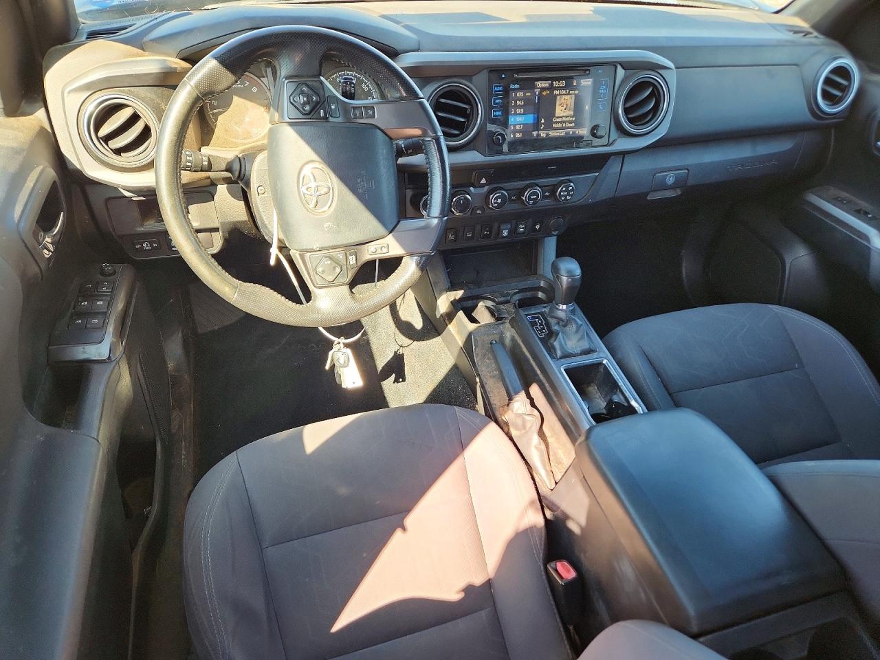 2019 TOYOTA TACOMA TRD OFF-ROAD photo 8