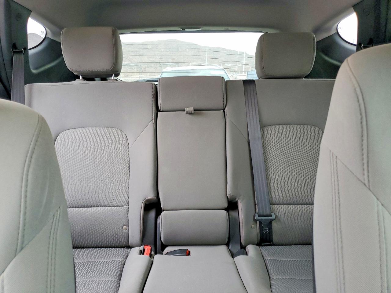 2015 HYUNDAI SANTA FE SPORT 2.4L photo 10