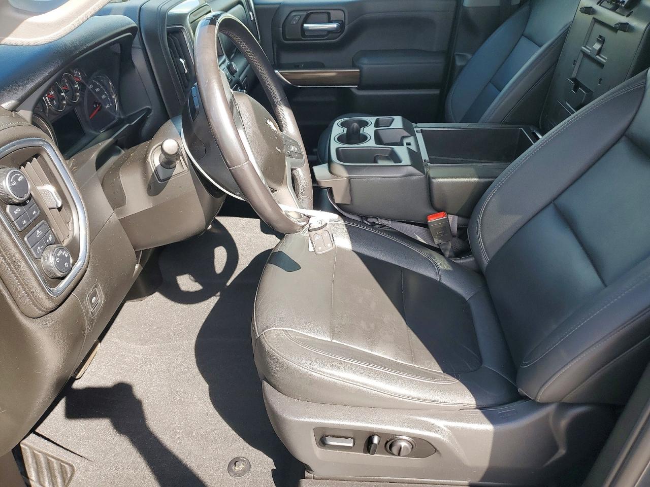2021 CHEVROLET SILVERADO K1500 LT photo 13