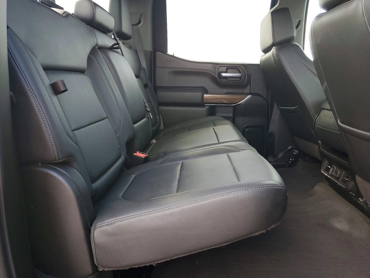 2021 CHEVROLET SILVERADO K1500 LT photo 19
