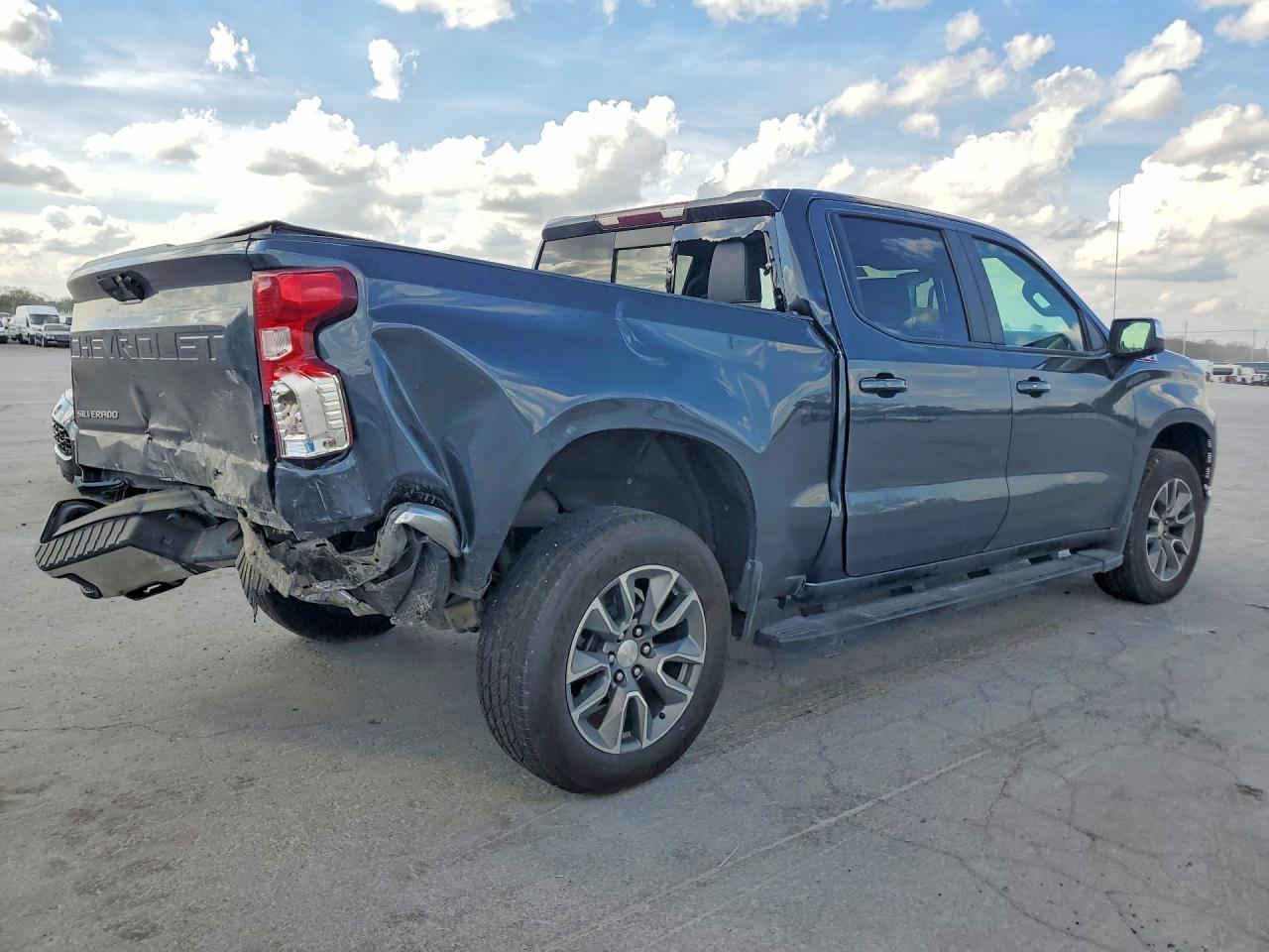 2021 CHEVROLET SILVERADO K1500 LT photo 5
