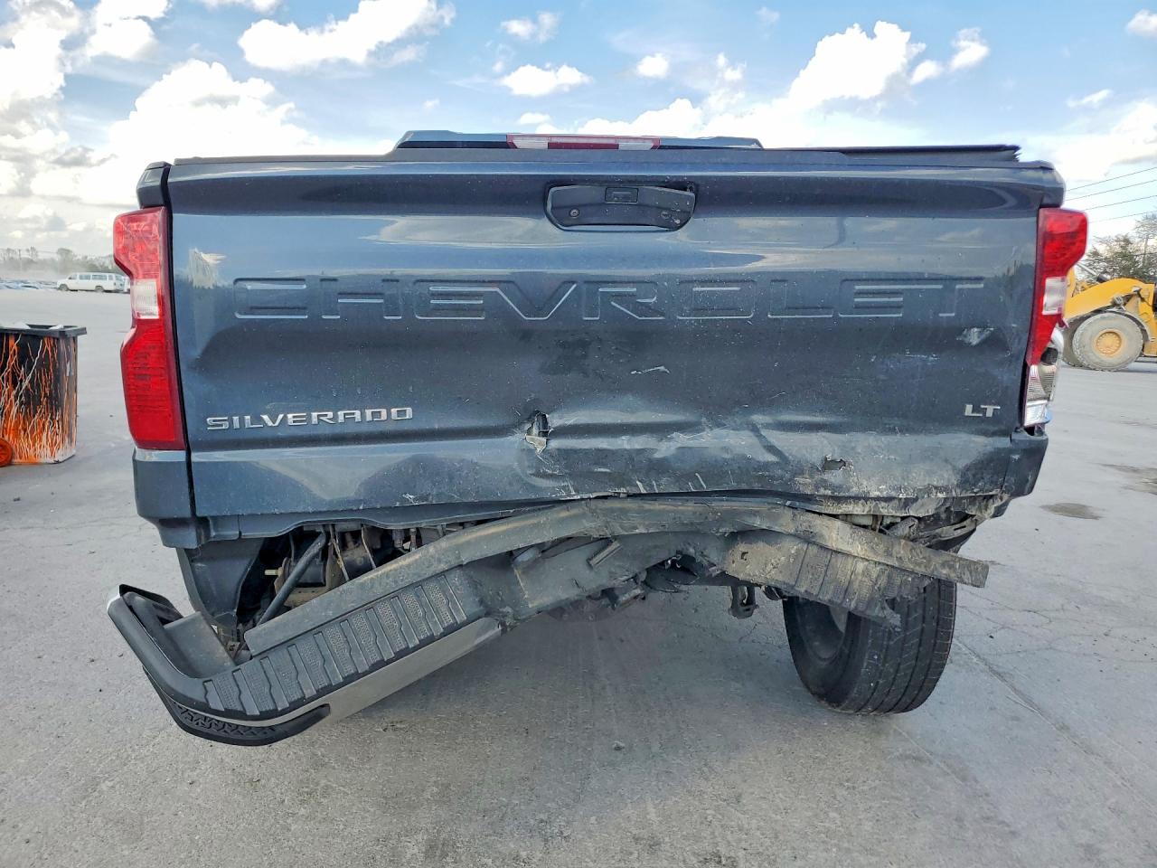 2021 CHEVROLET SILVERADO K1500 LT photo 11