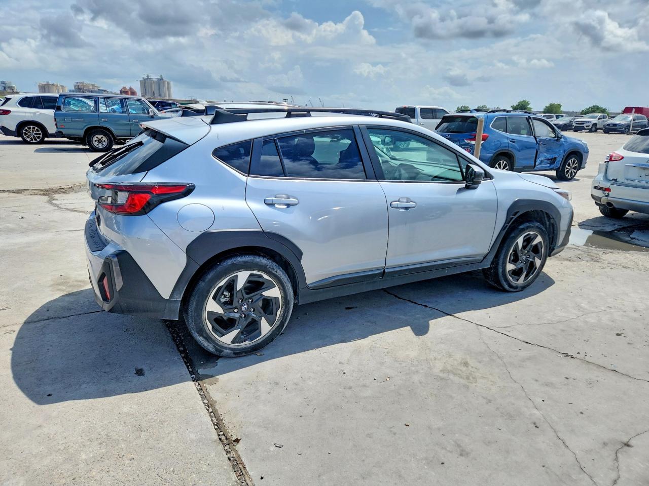 2024 SUBARU CROSSTREK LIMITED photo 3