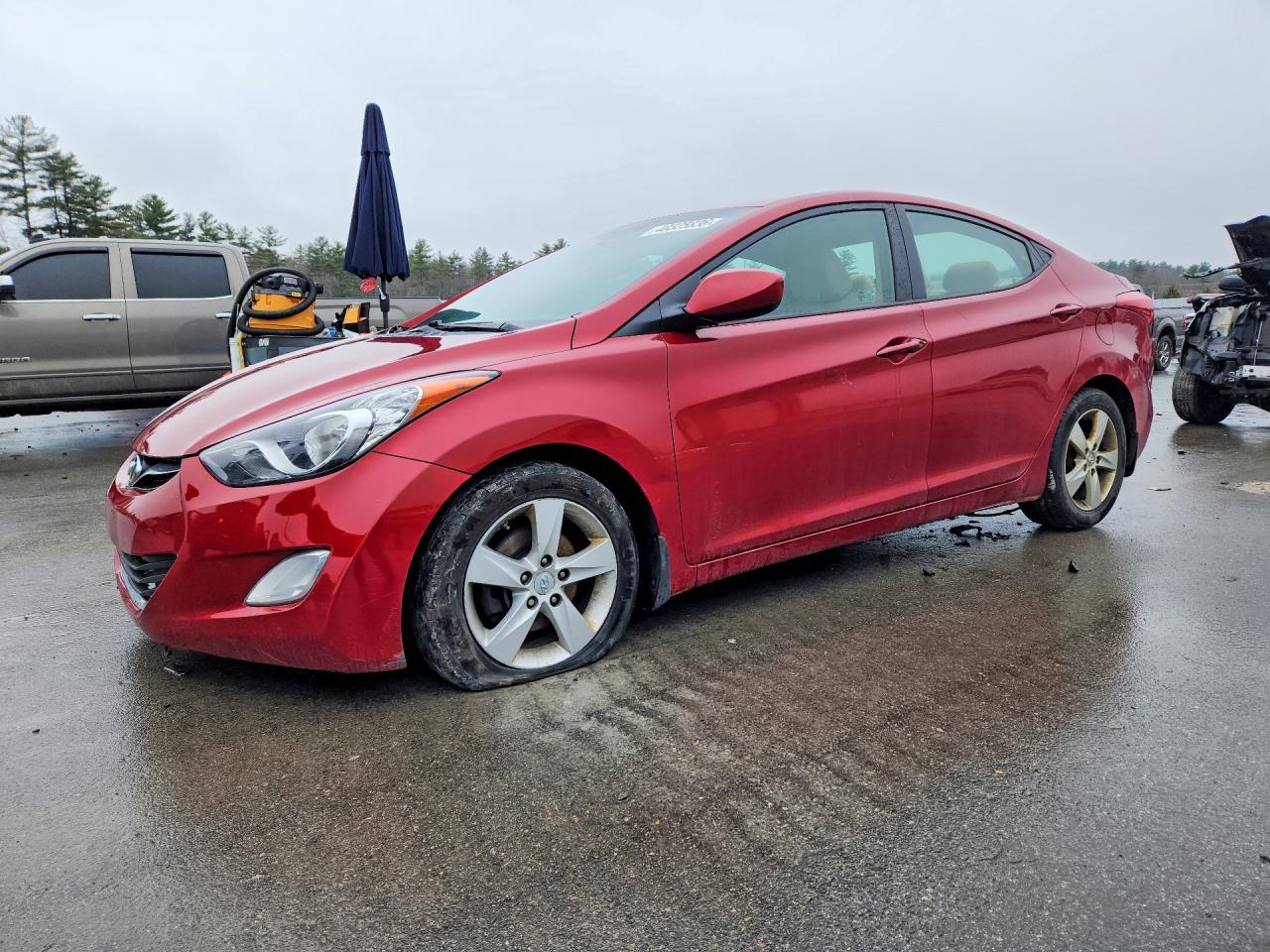 2013 HYUNDAI ELANTRA