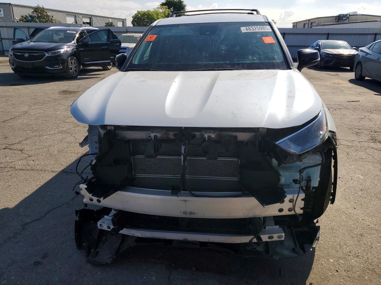 2024 TOYOTA HIGHLANDER HYBRID XLE photo 9