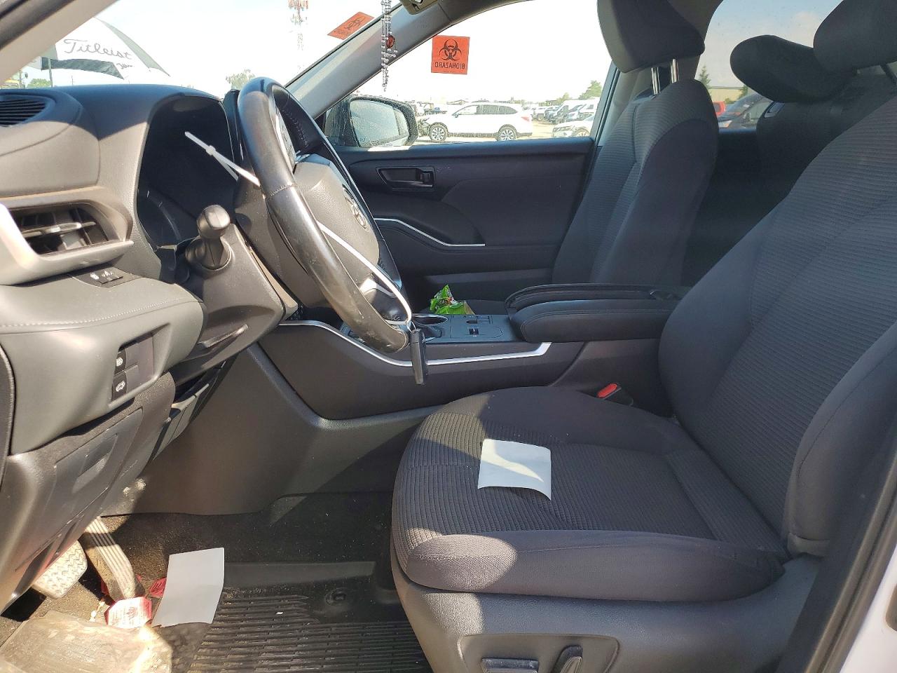 2024 TOYOTA HIGHLANDER HYBRID XLE photo 13