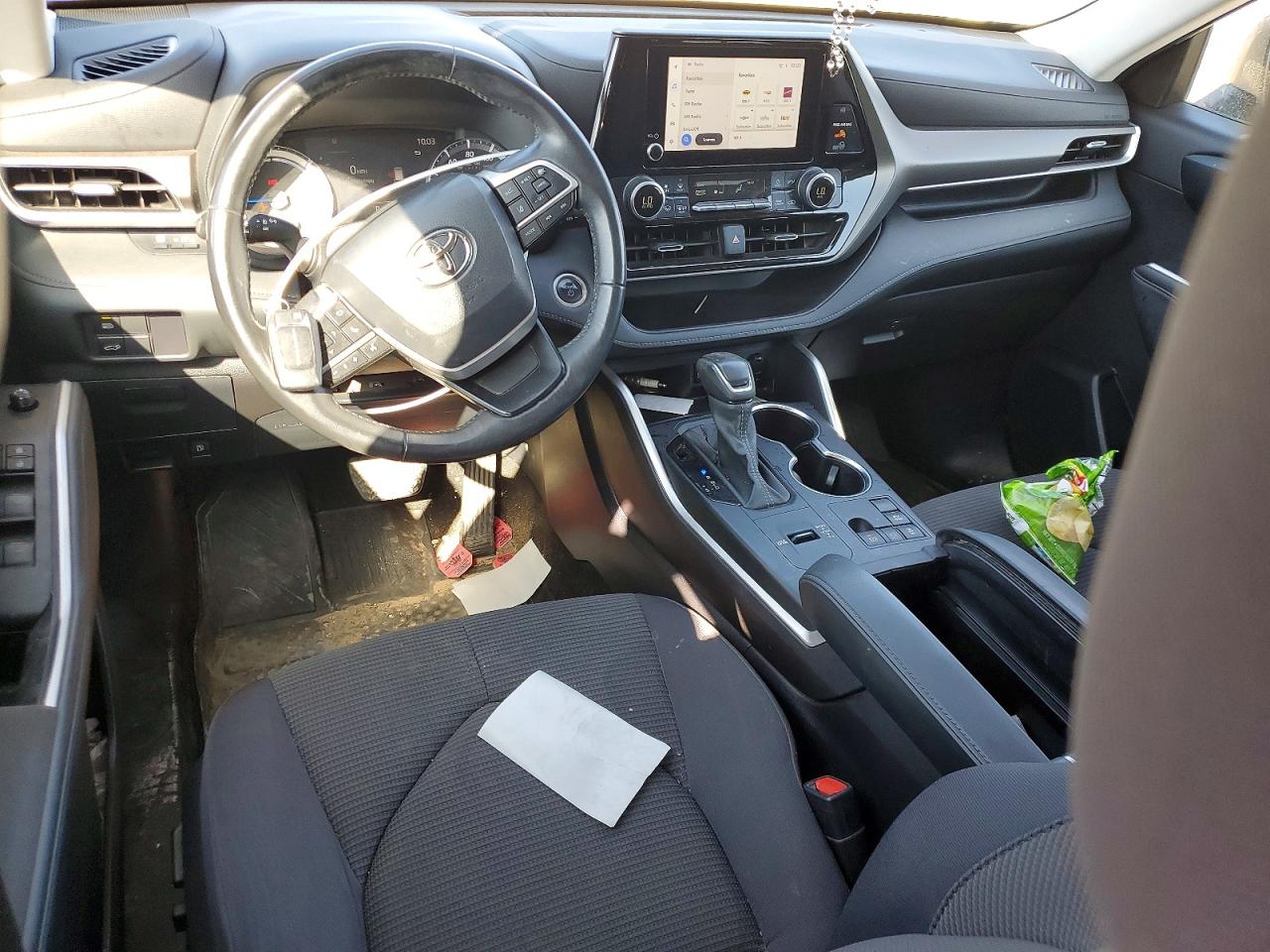 2024 TOYOTA HIGHLANDER HYBRID XLE photo 15