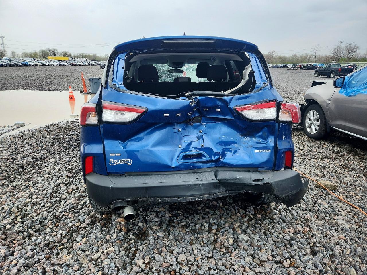 2022 FORD ESCAPE SE photo 11