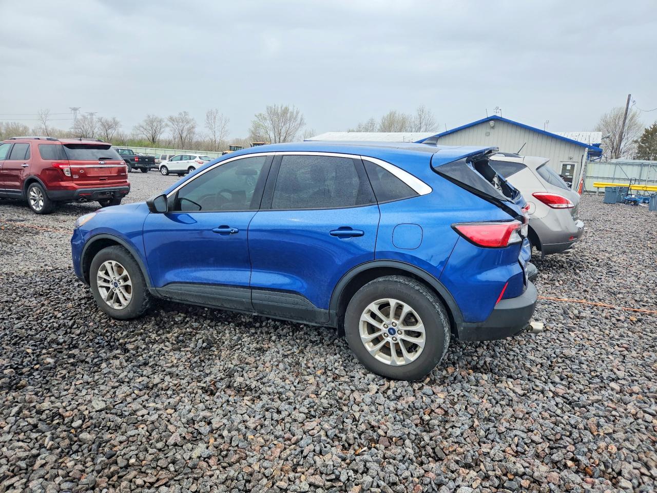 2022 FORD ESCAPE SE photo 3