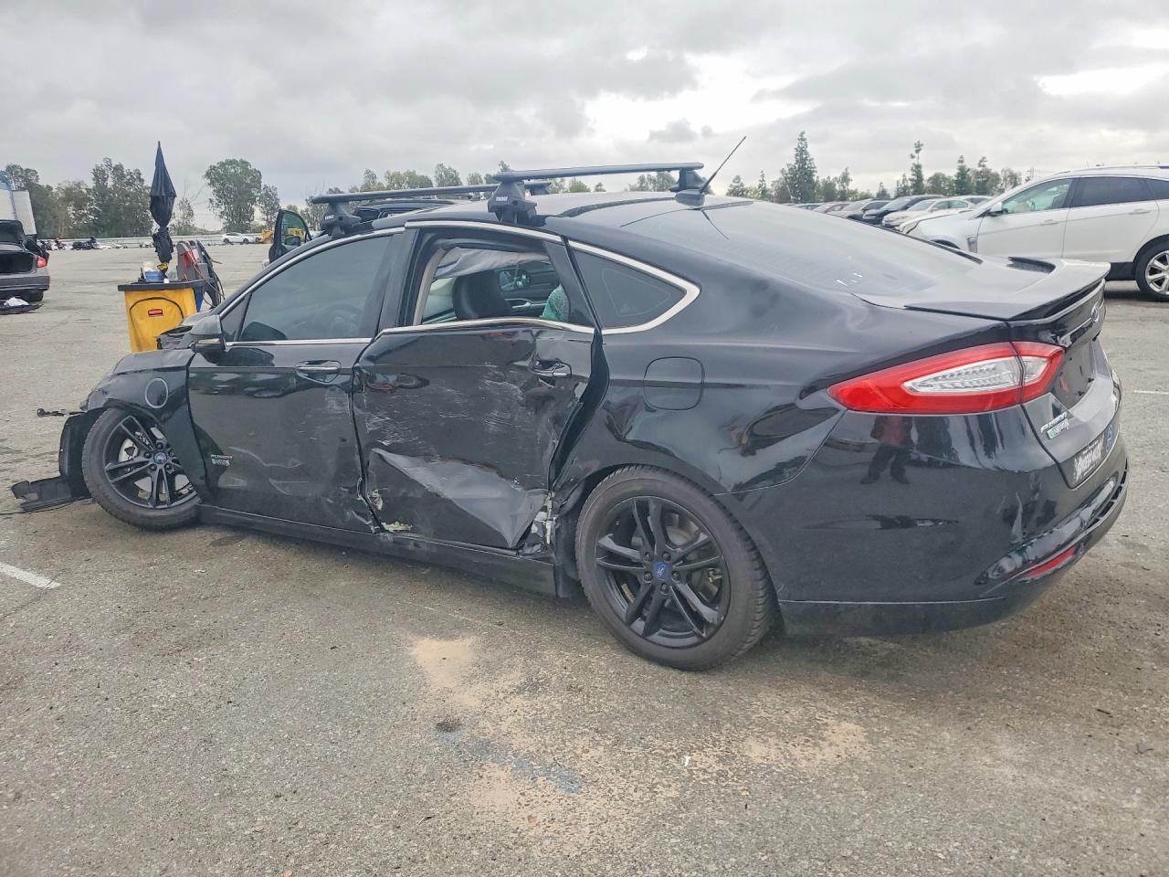 2016 FORD FUSION TITANIUM PHEV photo 3