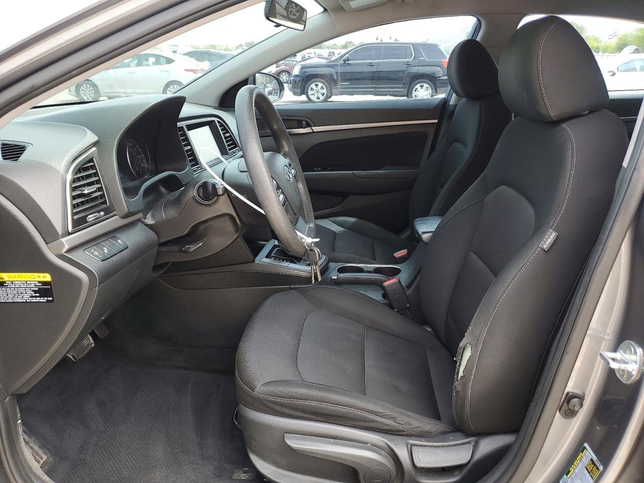 2018 HYUNDAI ELANTRA SEL photo 7
