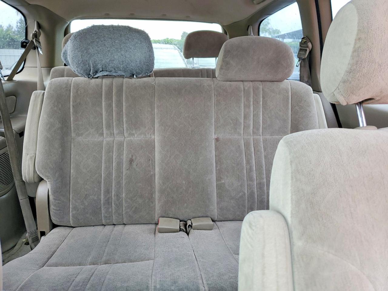 1998 TOYOTA SIENNA LE photo 28