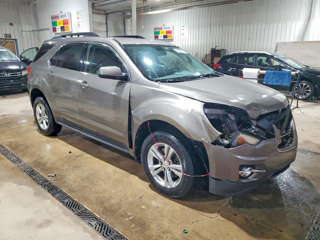2010 CHEVROLET EQUINOX LT photo 7