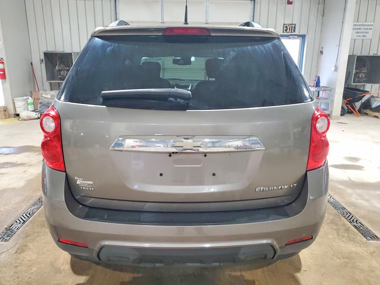 2010 CHEVROLET EQUINOX LT photo 11