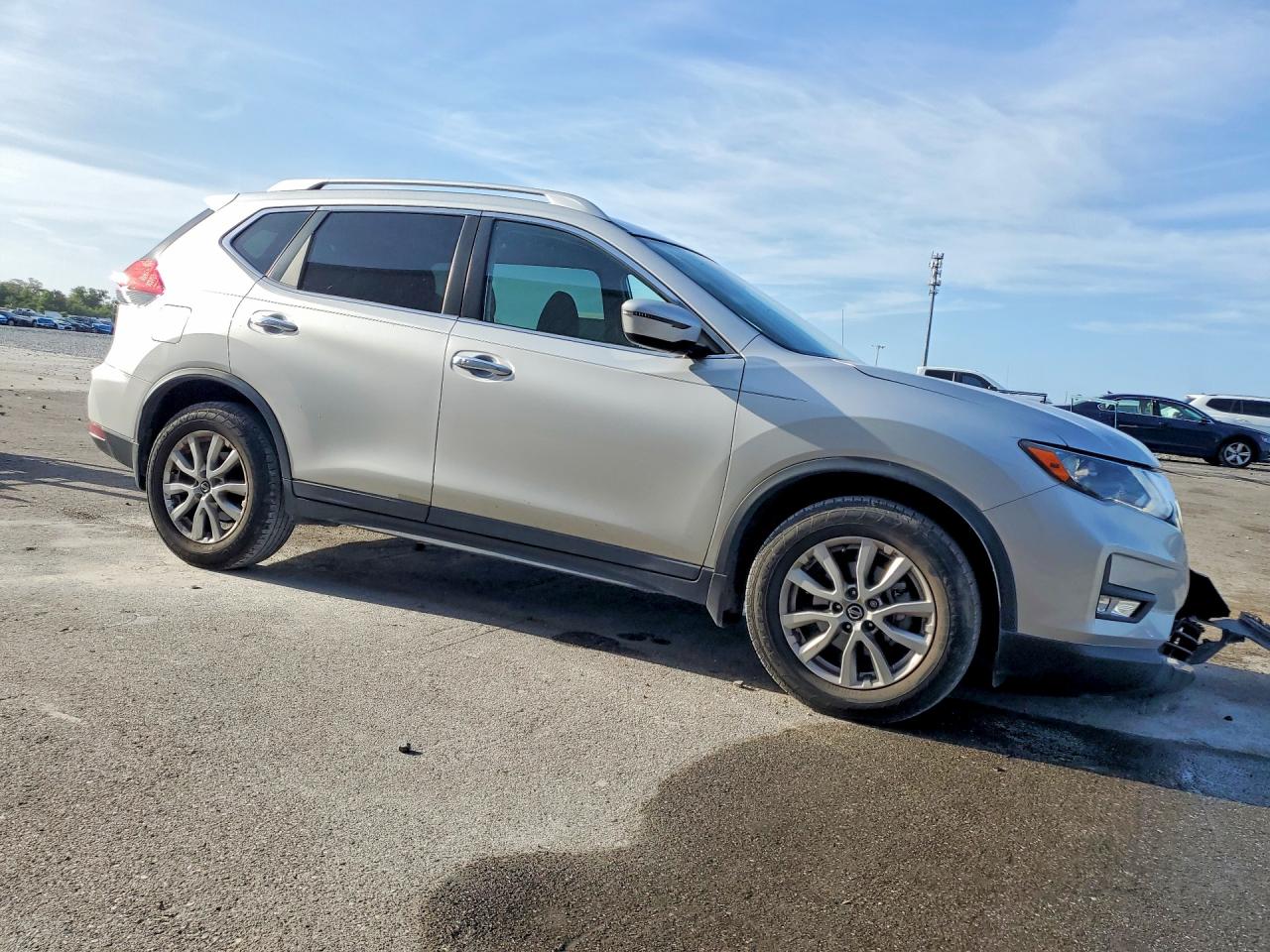 2017 NISSAN ROGUE SV photo 7