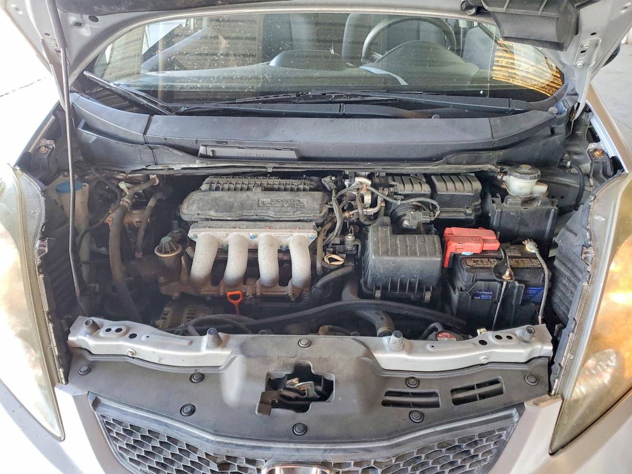 2011 HONDA FIT photo 31