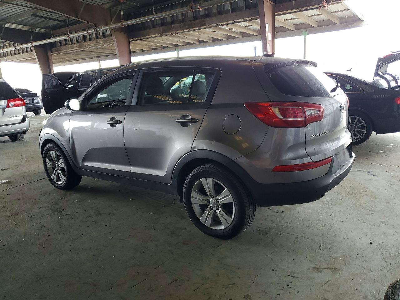 2012 KIA SPORTAGE LX photo 4