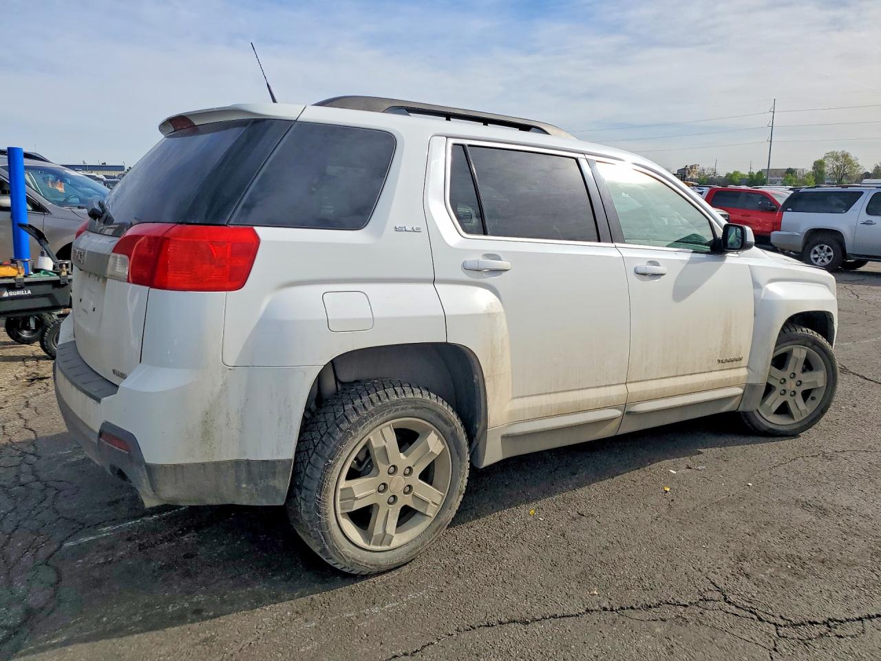 2012 GMC TERRAIN SLE photo 3