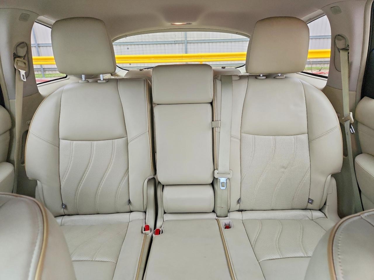 2014 INFINITI QX60 BASE photo 10