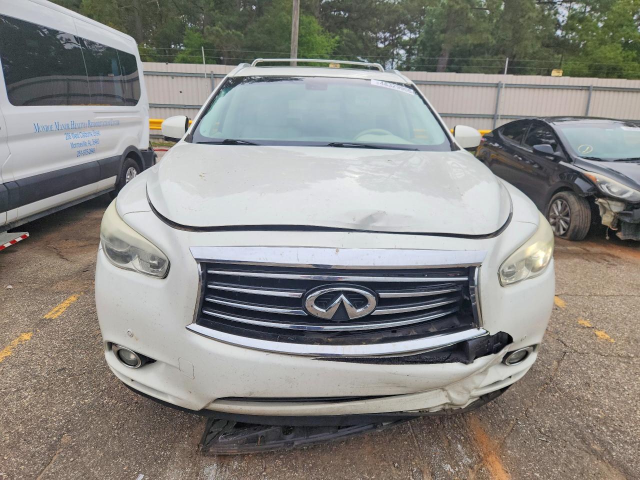 2014 INFINITI QX60 BASE photo 5