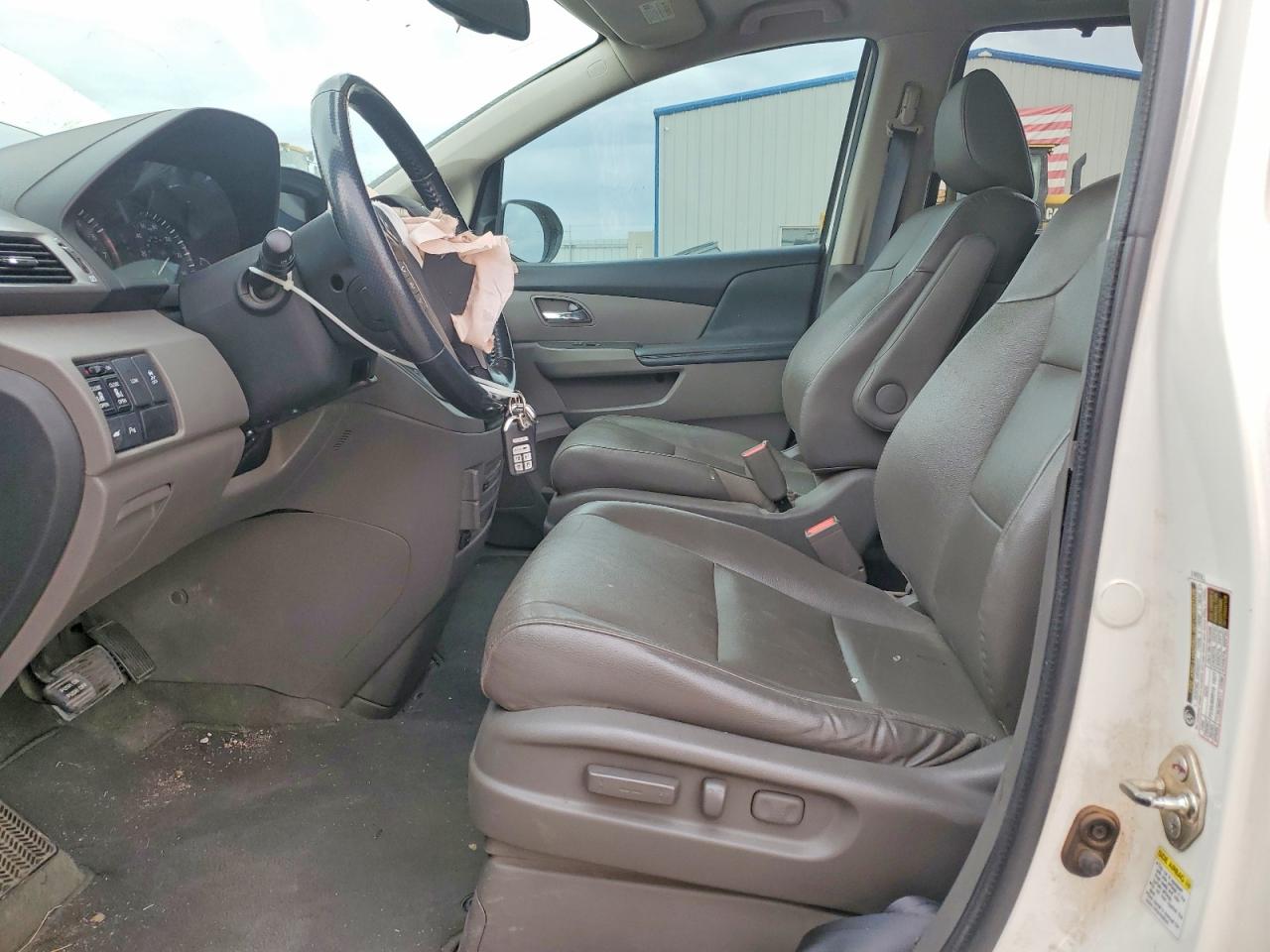2016 HONDA ODYSSEY TOURING photo 19