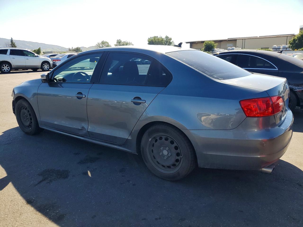 2014 VOLKSWAGEN JETTA SE photo 3