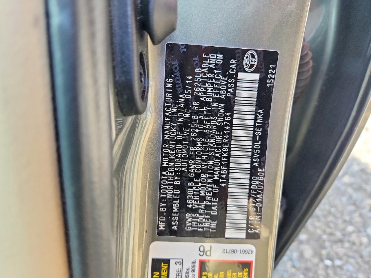 2014 TOYOTA CAMRY LE photo 23