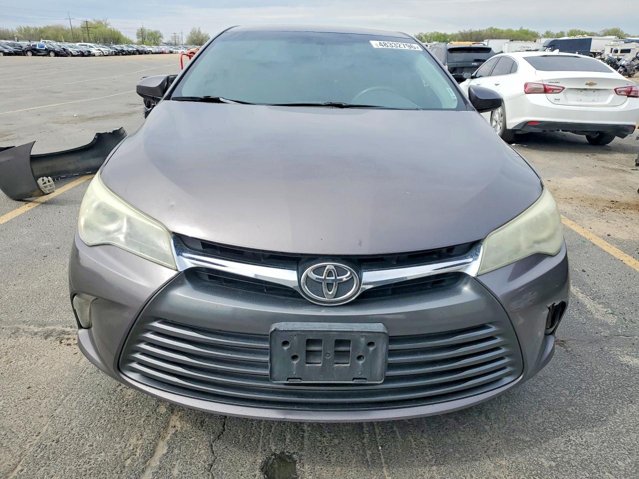 2015 TOYOTA CAMRY LE photo 9
