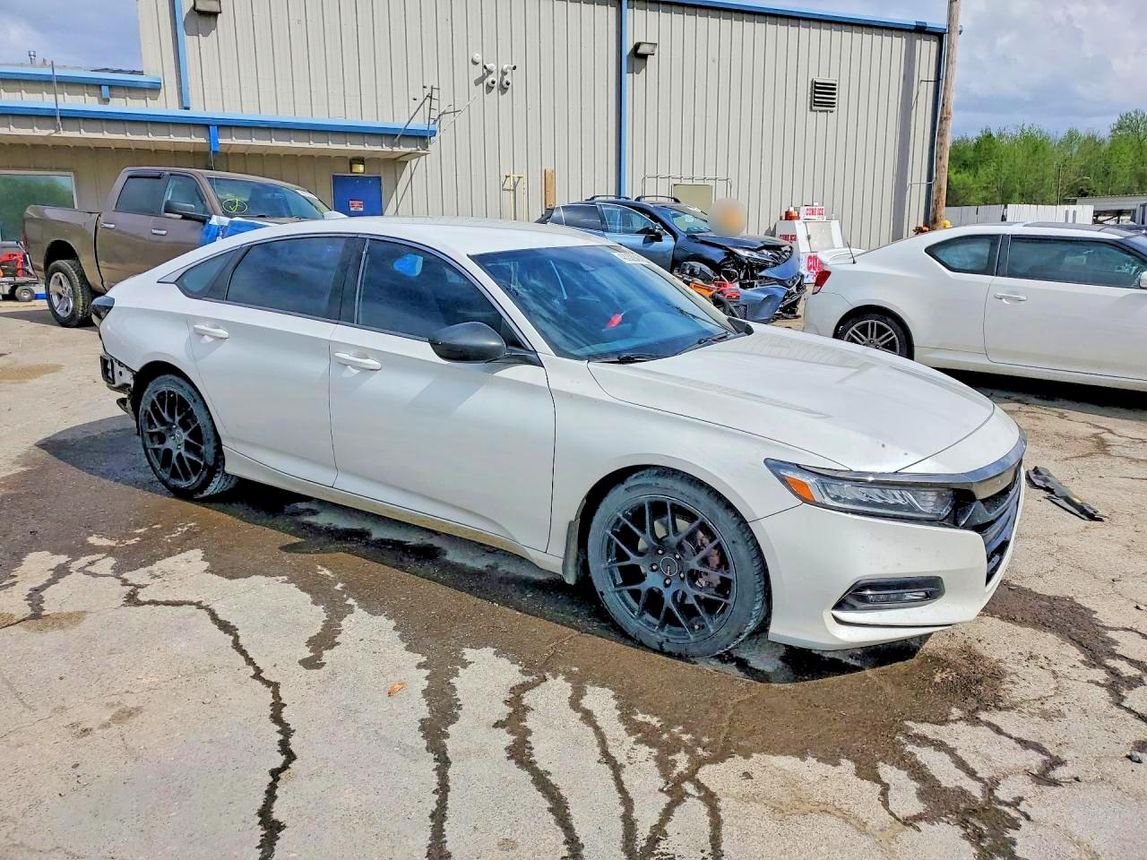 2018 HONDA ACCORD SPORT photo 10