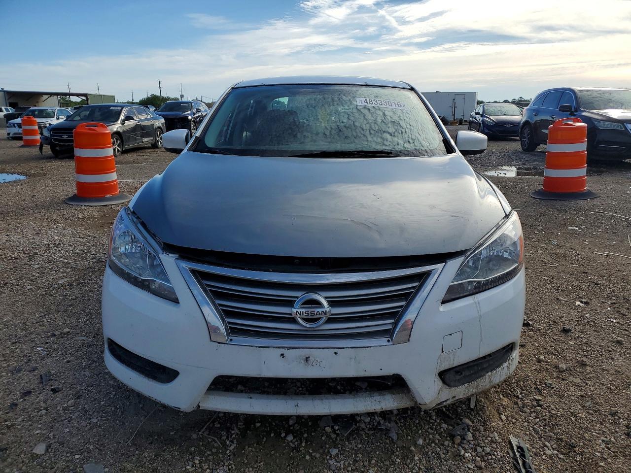 2015 NISSAN SENTRA S photo 9