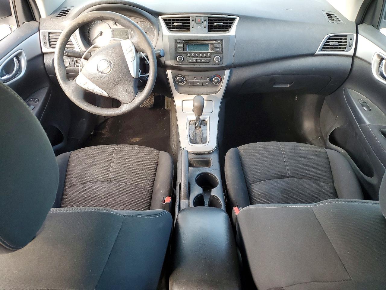 2015 NISSAN SENTRA S photo 15