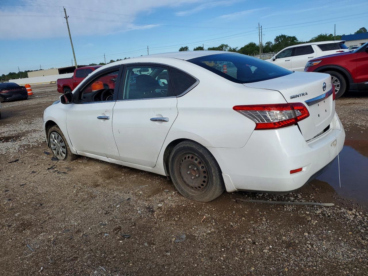 2015 NISSAN SENTRA S photo 3