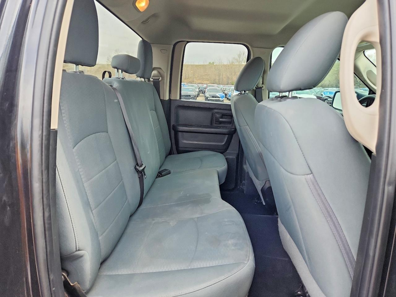 2018 RAM 1500 ST photo 28
